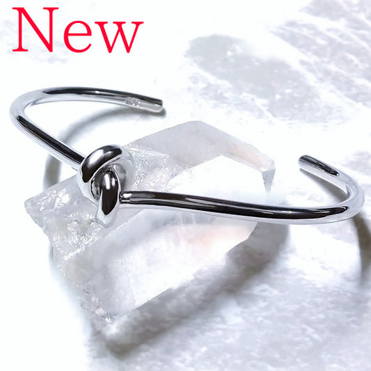 シンプル ノット バングル