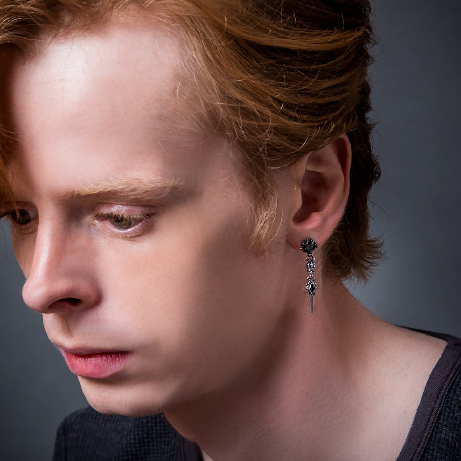 アルテミスキングス ARTEMISKINGS スカルクラウンダガーピアス 片耳分 AKE0107