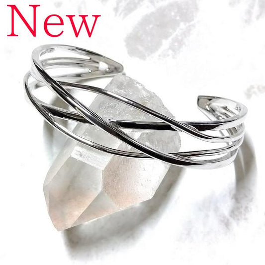 ラップ バングル Wrap bangle