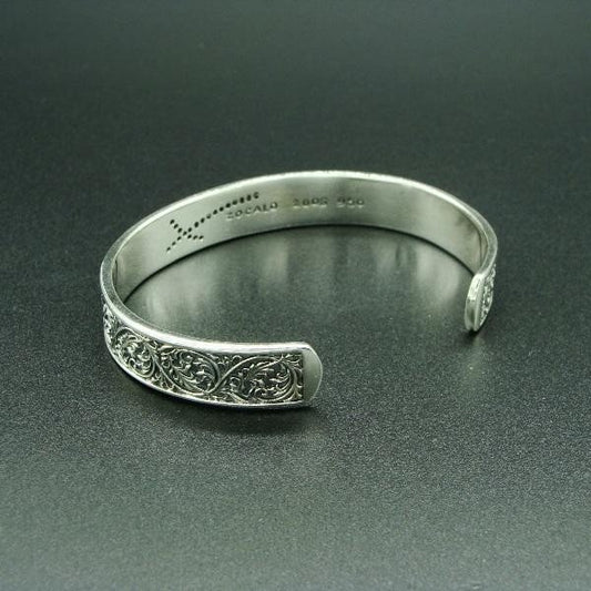 ZOCALO(ソカロ)アイビー クロス バングル ホワイトCZ (シルバー950製) ZZBAG0001WCZ