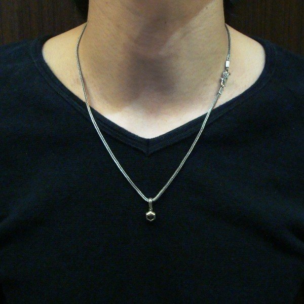 ZOCALO ソカロ ジュエルド・アイビー・ヘキサゴン・ペンダント・ブラックCZ (シルバー925製) ZZPDG-0082BKCZ