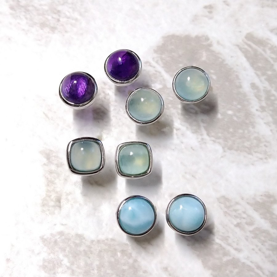 グリーンカルセドニー ラウンド スタッドピアス