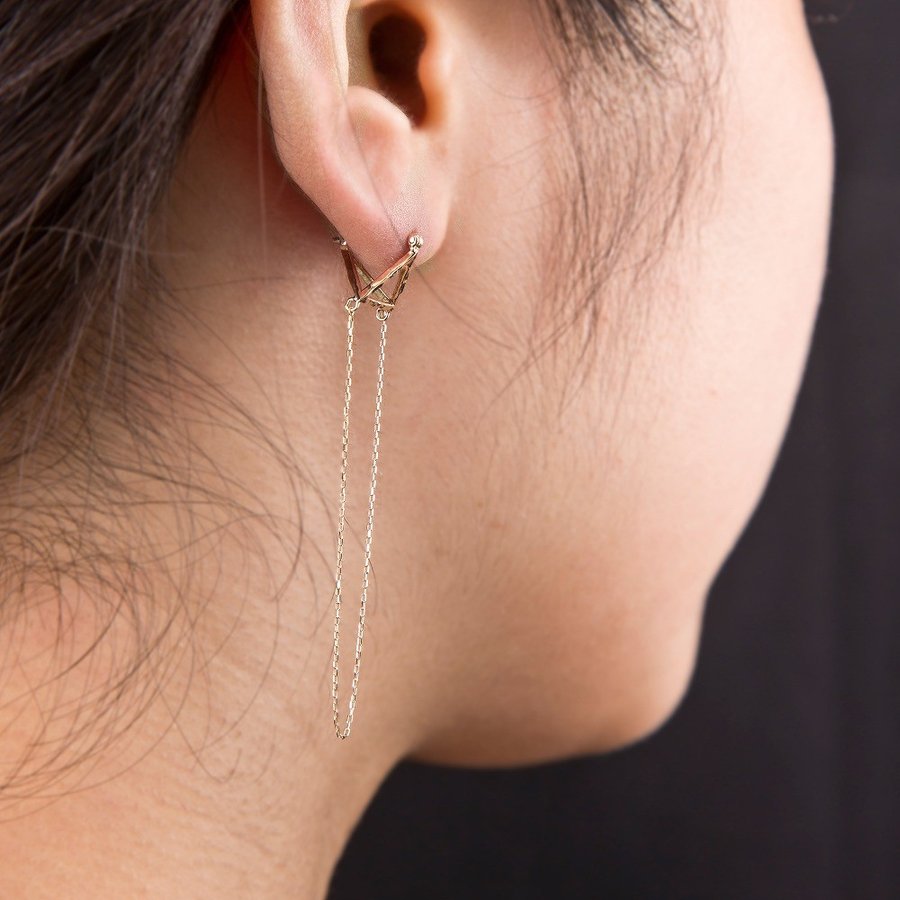 エレノアジュエリー/Elenore Jewelry 10金チェーントライアングルピアス/片耳分 ELE0003G