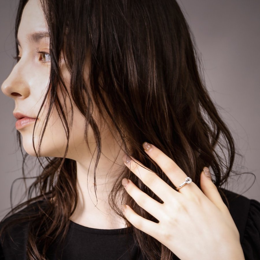 エレノアジュエリー/Elenore Jewelry ホワイトトパーズソリティアリング ELR0057