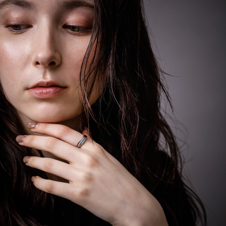 エレノアジュエリー/Elenore Jewelry ワンフェザーリング ELR0049