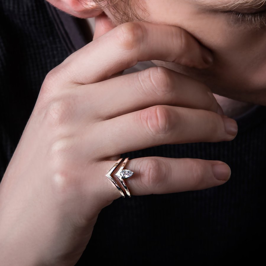 アルテミスキングス ARTEMISKINGS ティアドロップVリングCL(EJコラボ) 指輪 AKR0054