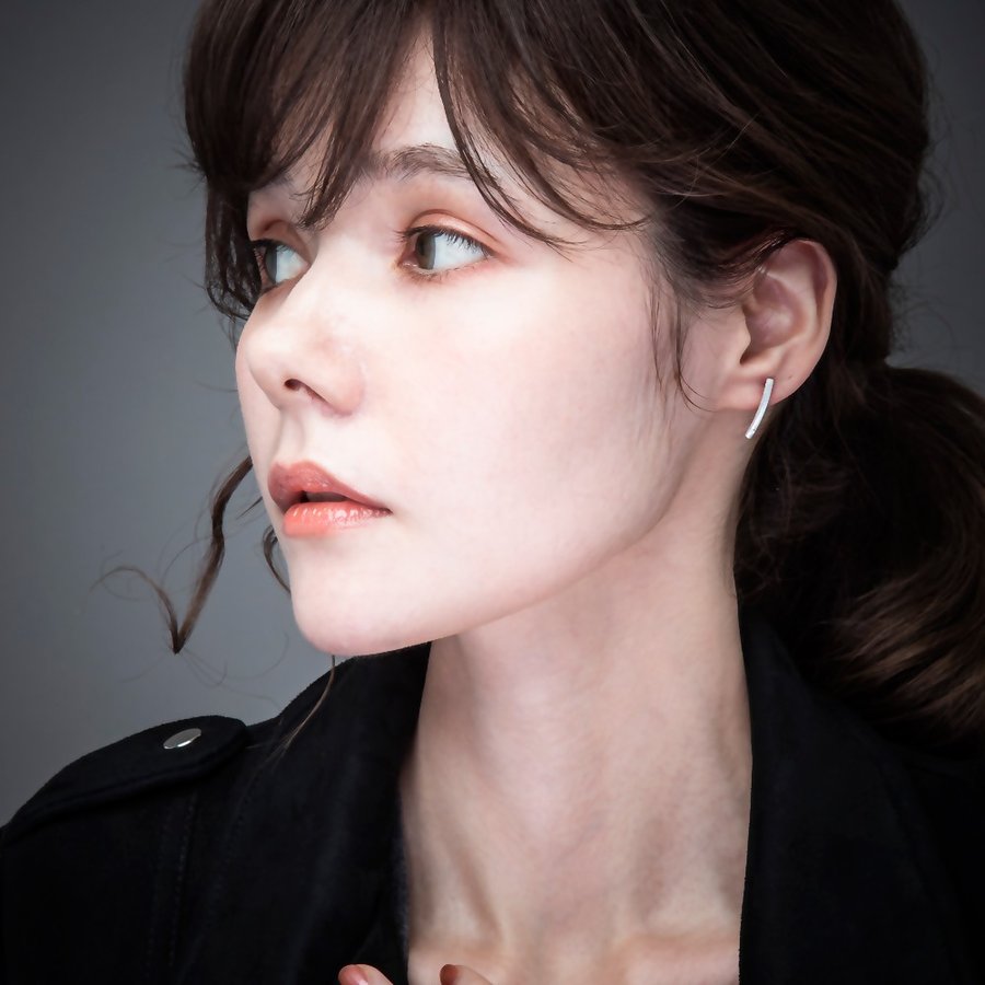 エレノアジュエリー/Elenore Jewelry 天然ダイヤモンドシルバーピアスM 両耳分 ELE0031