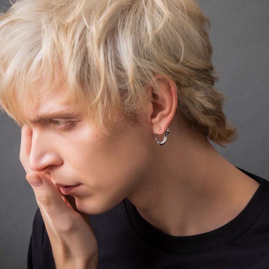 クレセントムーンピアス AKE0111 Crescent Moon Earring シルバーアクセサリー Silver jewelry