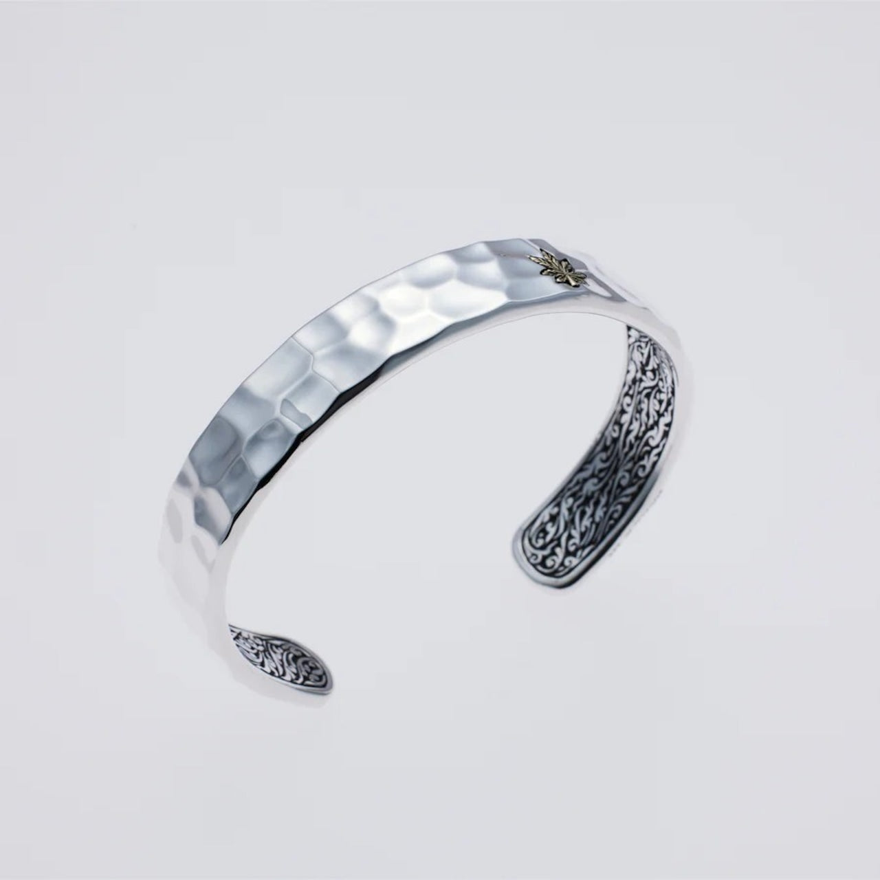 ZOCALO ソカロ 槌目 バングル リーフ Hammered Texture Bangle Leaf