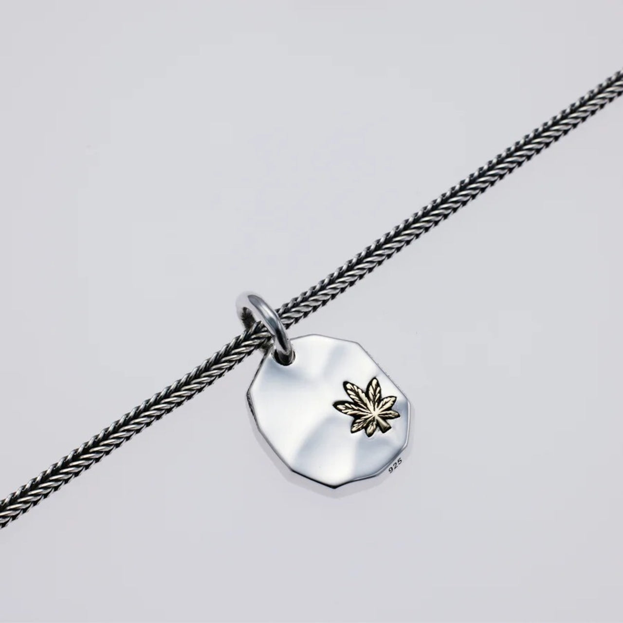 ZOCALO ソカロ 槌目 プレート ペンダント リーフ Hammered Texture Plate Pendant Leaf