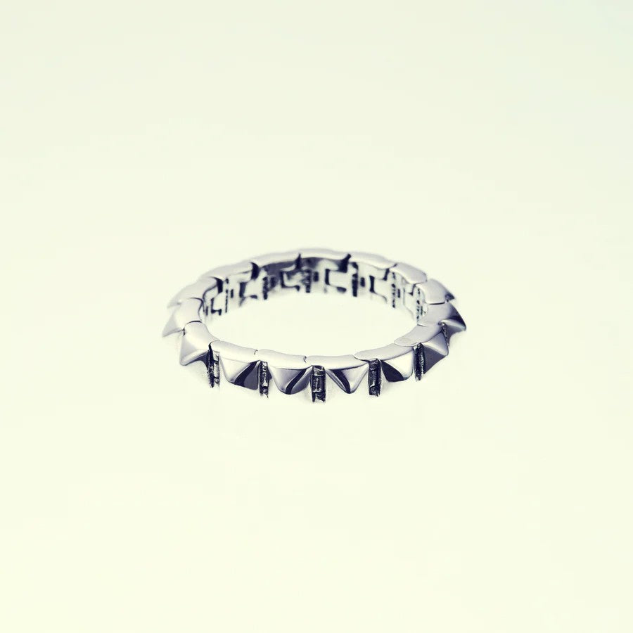 ZOCALO ソカロ タイニー ピラミッド スタッズ リング シャイニー　Tiny Pyramid Studs Ring Shiny
