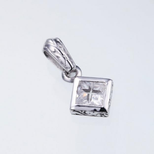 ZOCALO ソカロ ジュエルド アイビー スクエア ペンダント(L)(ホワイトCZ) Jeweled Ivy Square Pendant(L)(WhiteCZ)