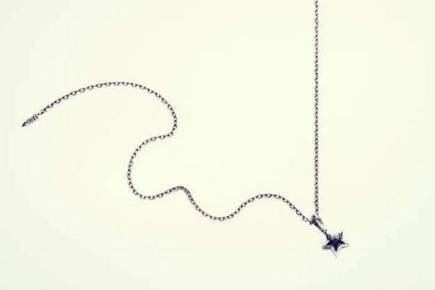 ZOCALO ソカロ ジュエルド アイビー スター ペンダント(ブラックCZ) Jeweled Ivy Star Pendant(BlackCZ)