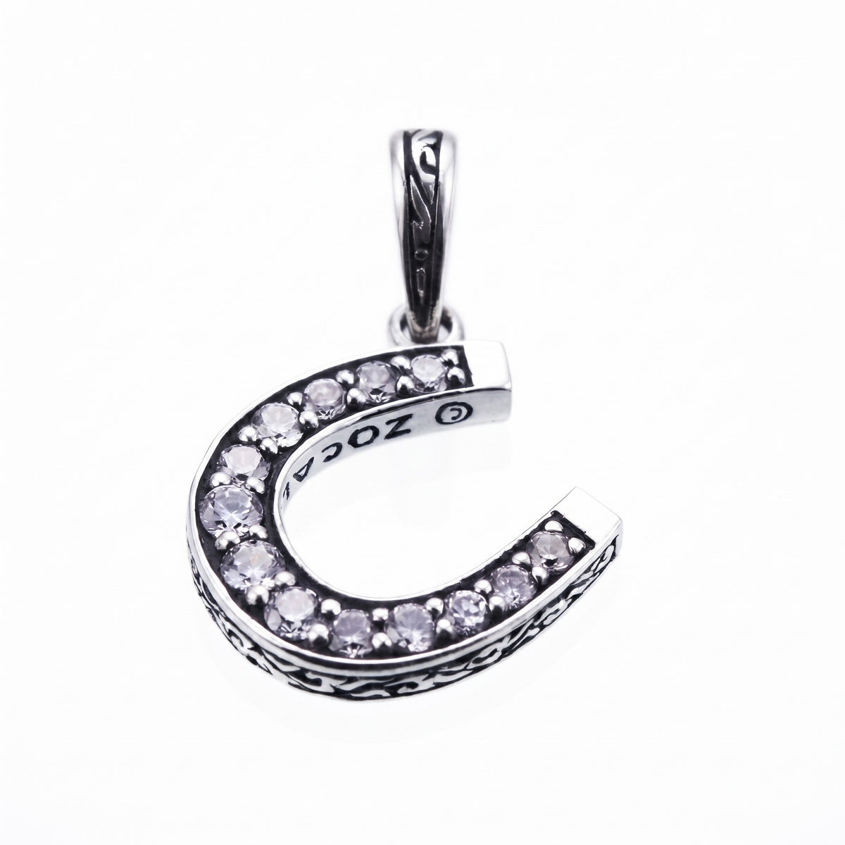ZOCALO ソカロ ホース シュー ペンダント(ホワイトCZ) Horse Shoe Charm(White CZ)