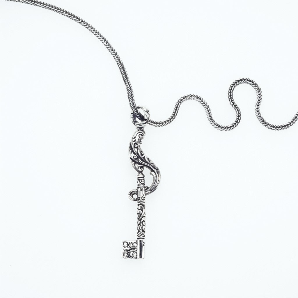 ZOCALO ソカロ アイビー オブ フレーム キー ペンダント(S) Ivy of Flame Key Pendant(S)
