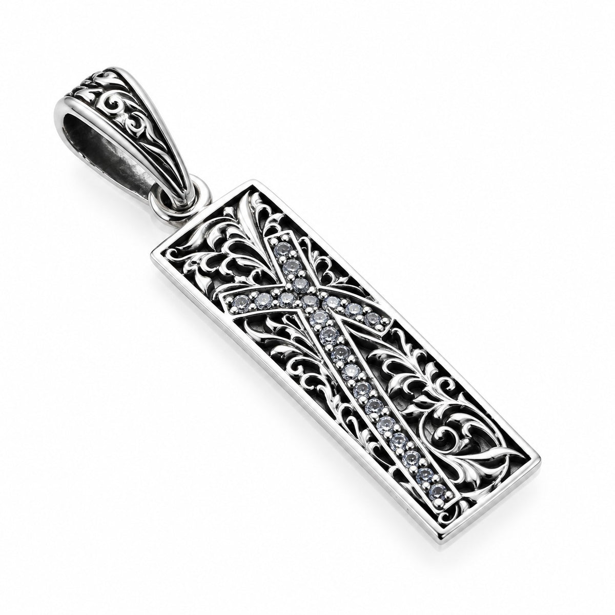 ZOCALO ソカロ アイビー クロス ペンダント(ホワイトCZ) Ivy Cross Pendant(White CZ)