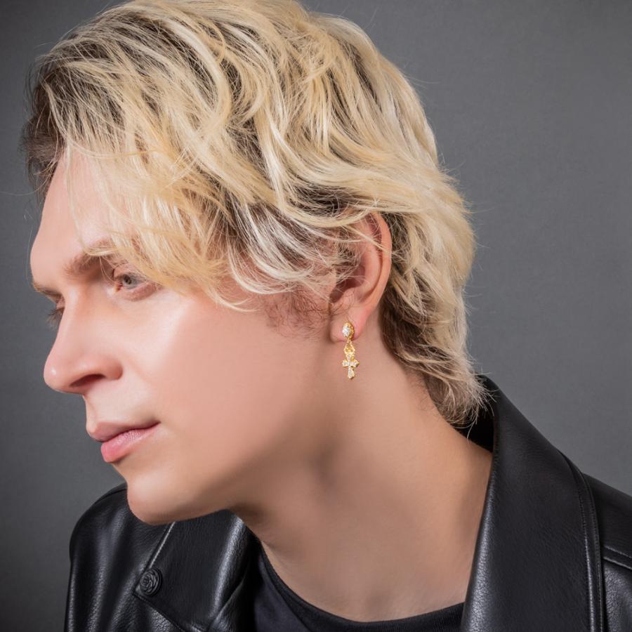 アルテミスクラシック ArtemisClassic タイニーパヴェクロスピアス ACE0194