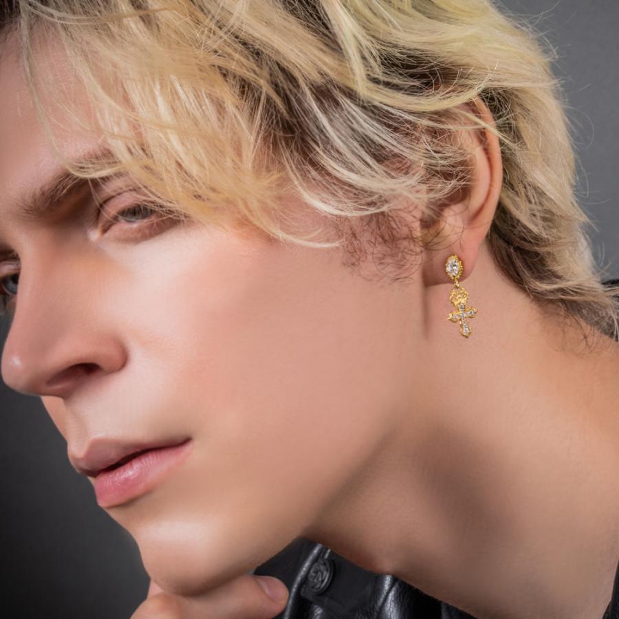 アルテミスクラシック ArtemisClassic タイニーパヴェクロスピアス ACE0194